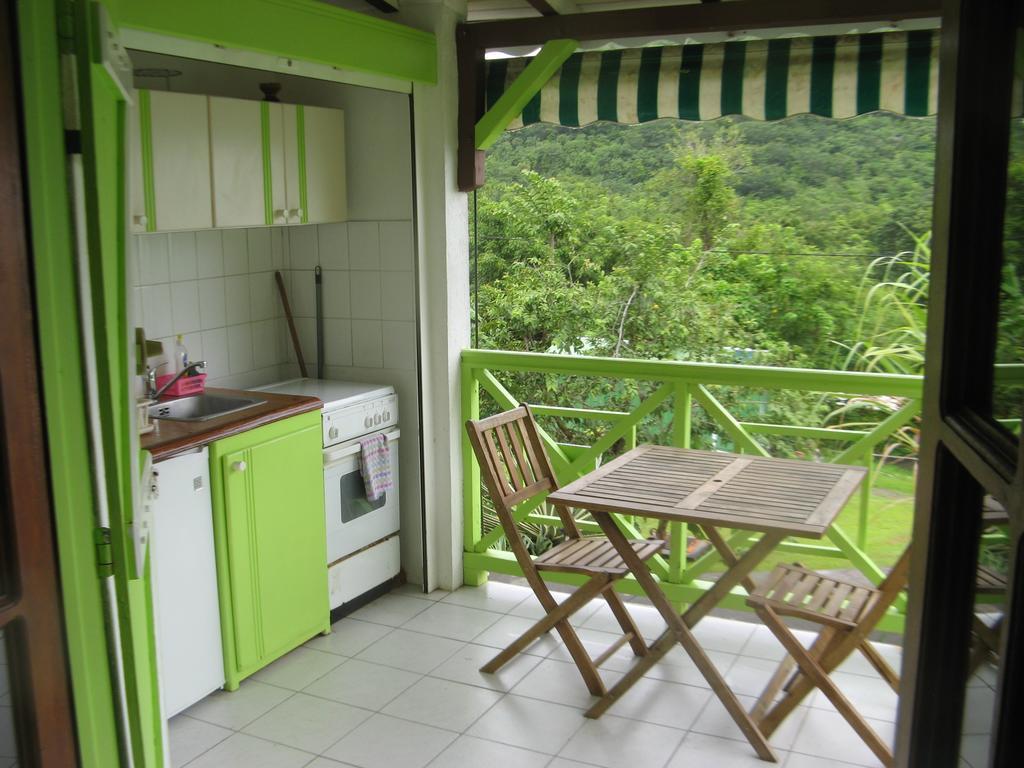 La Colline Verte Deshaies Rum bild
